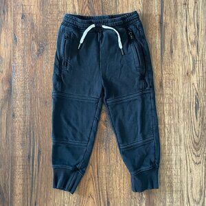 Hanna Andersson 3T Black Joggers